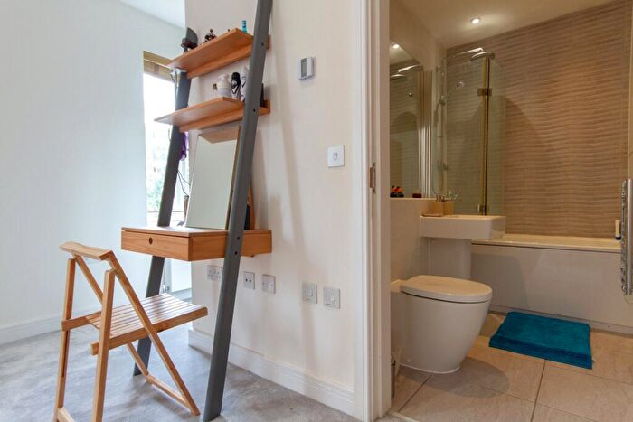 1 Bedroom House To Rent In Austin Court, Cambridge, Cambridgeshire, CB4