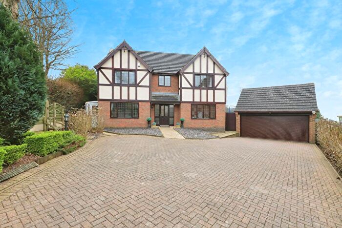 5 Bedroom Detached House For Sale In Penn Road, Gospel End, Penn Common, DY3