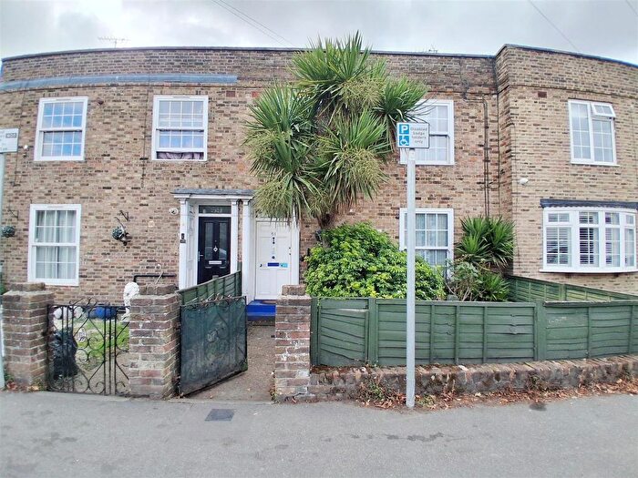 3 Bedroom Terraced House For Sale In Church Road, West Drayton, UB7