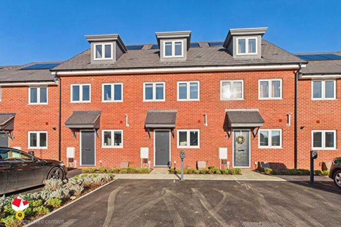 3 Bedroom Town House To Rent In Rowan Way, Hardwicke, Gloucester, GL2