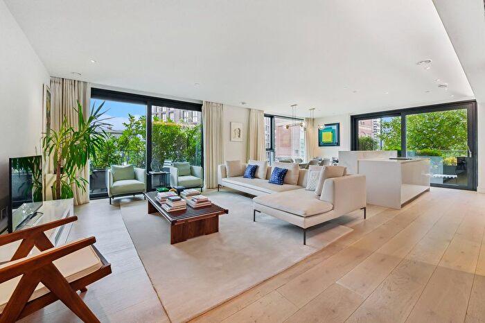 2 Bedroom Flat To Rent In Lighterman Towers, Harbour Avenue, SW10