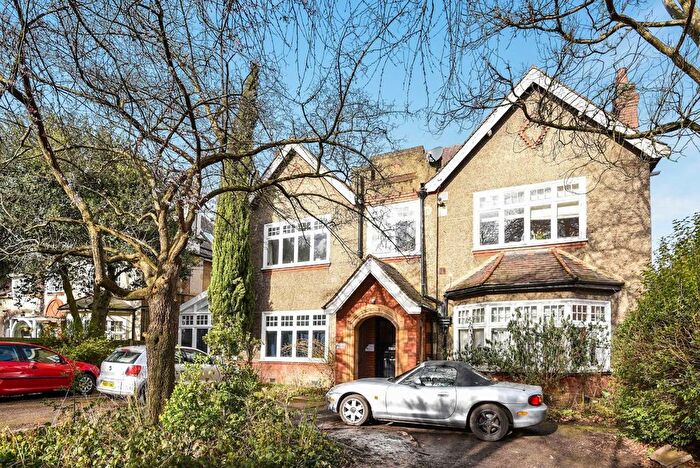 1 Bedroom Flat To Rent In Clarence Avenue, London, SW4