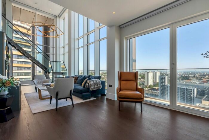 5 Bedroom Flat To Rent In Fountain Park Way, White City, London, W12