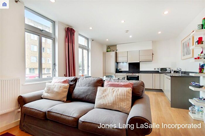 1 Bedroom Flat For Sale In Salton Square London, E14