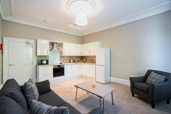 3 Bedroom Flat To Rent In Baxter Park Terrace, Dundee, DD4