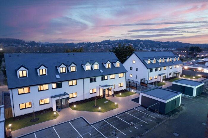2 Bedroom Apartment For Sale In South Road, Hythe, Kent, CT21