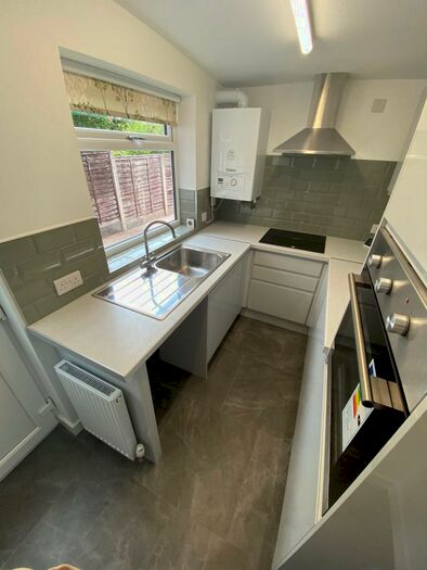 3 Bedroom House To Rent In Walsall Road, West Bromwich, B71