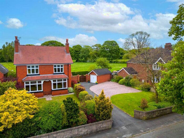 4 Bedroom Detached House For Sale In Knutsford Road, Rode Heath, Stoke-On-Trent, ST7