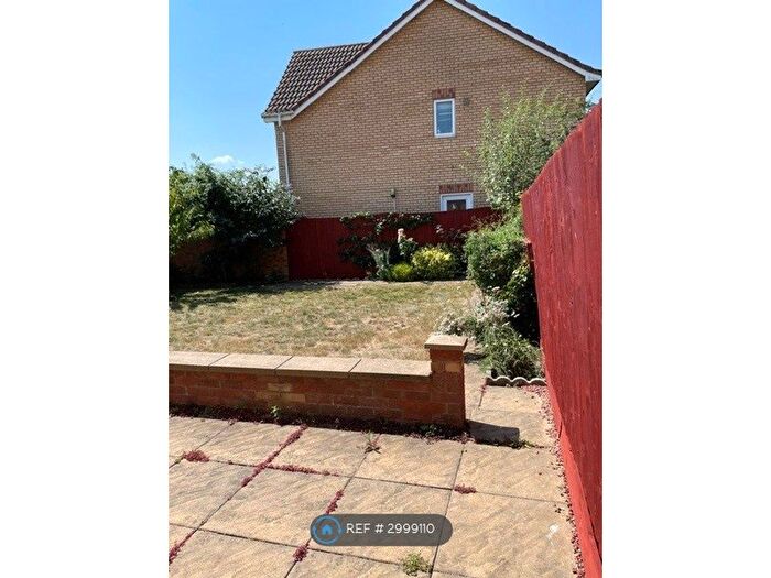 4 Bedroom Detached House To Rent In Belton Road, Peterborough, PE2