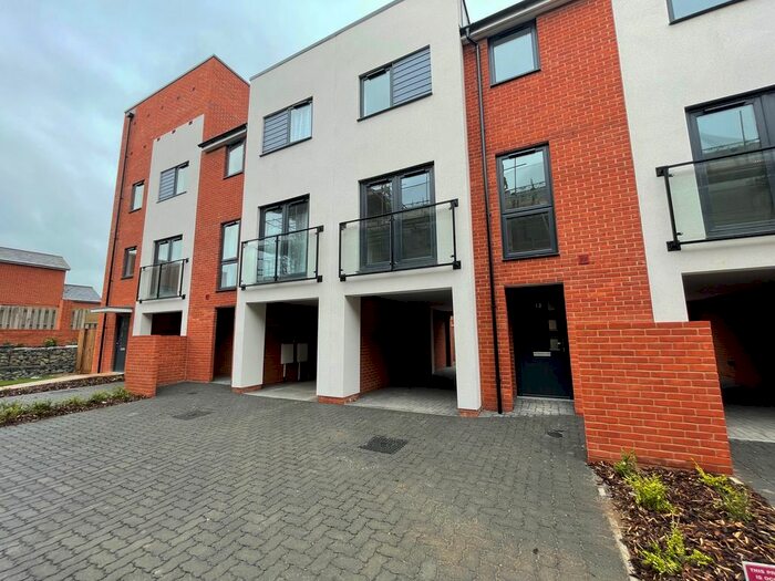 3 Bedroom Town House To Rent In Davidson Close, Ipswich, IP2