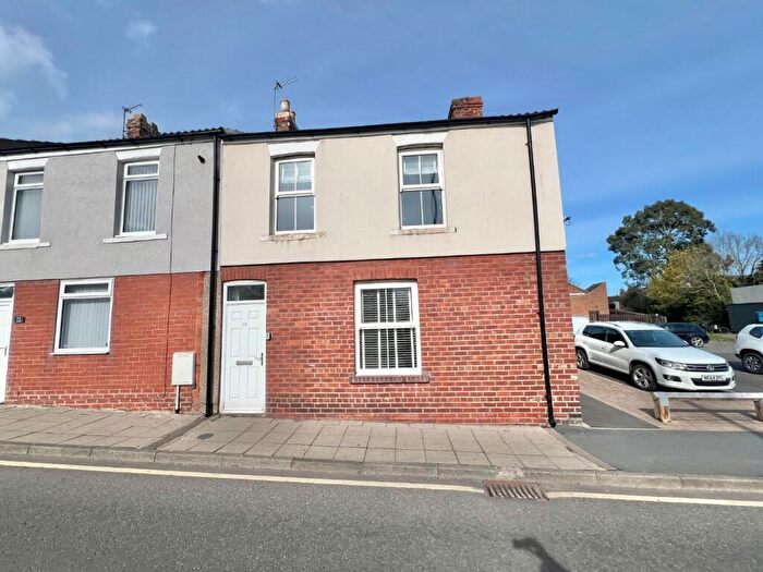 3 Bedroom End Of Terrace House For Sale In Albion Place Willington, DL15