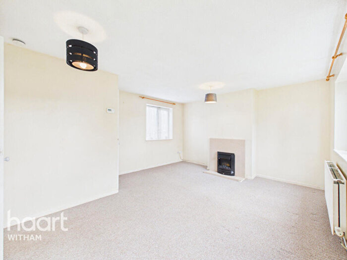 2 Bedroom Terraced House For Sale In Longfield, Witham, CM8