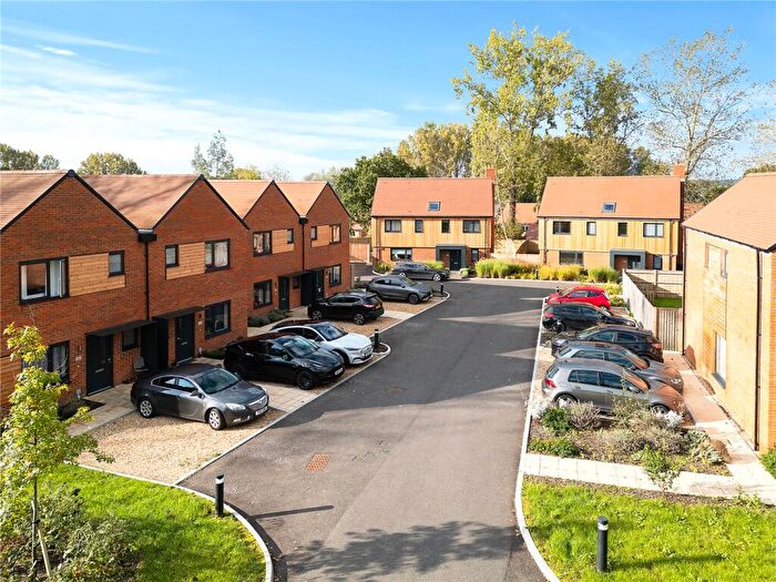 3 Bedroom Semi-Detached House To Rent In Cupernham Lane, Romsey, Hampshire, SO51