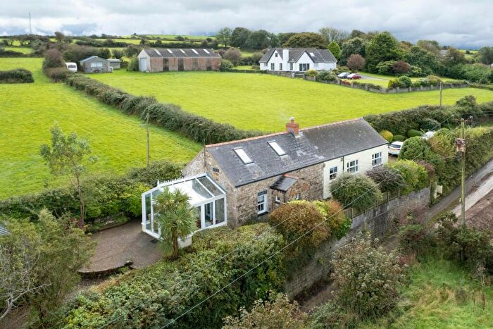 2 Bedroom Cottage For Sale In Fishguard, SA65