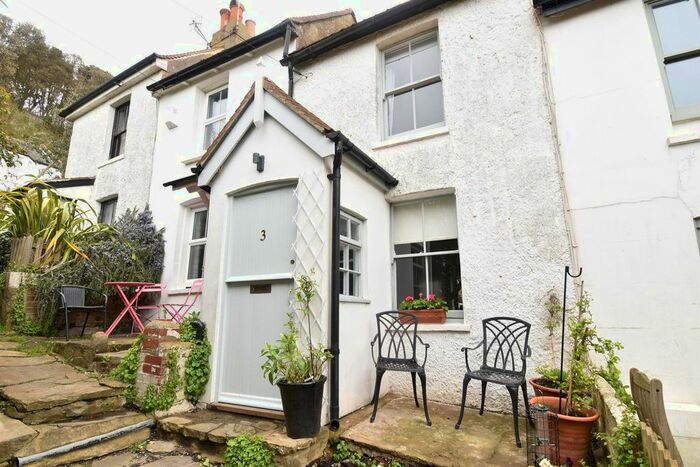 2 Bedroom Terraced House To Rent In Gloucester Cottages, Hastings, TN34