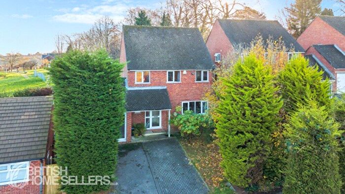 4 Bedroom Detached House For Sale In Sabina Close, High Wycombe, Buckinghamshire, HP12