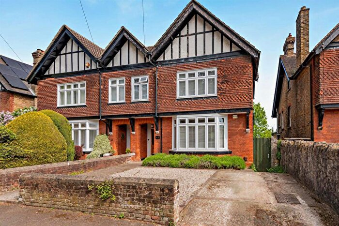 4 Bedroom Semi Detached House For Sale In Bower Mount Road, Maidstone, ME16