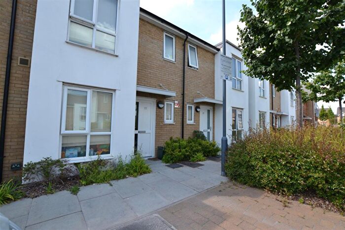 3 Bedroom Property For Sale In Evergreen Drive, West Drayton, UB7