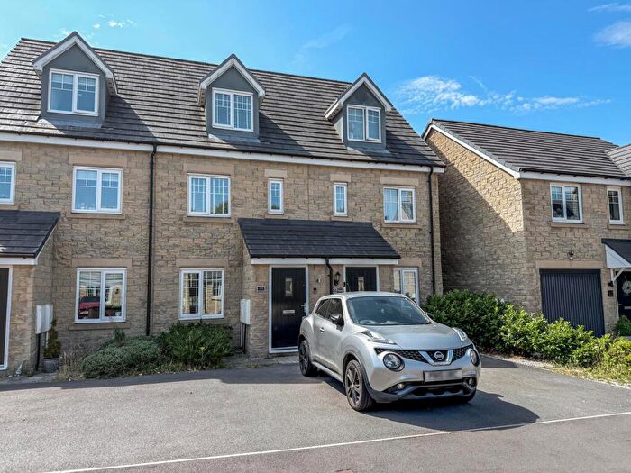 3 Bedroom Terraced House For Sale In Curlew Avenue, Buxton, SK17