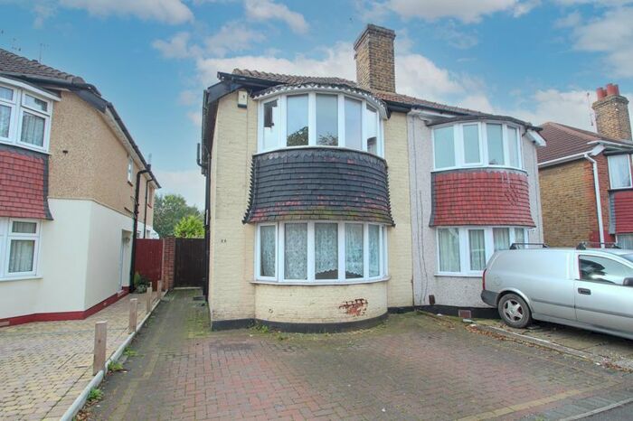 2 Bedroom Semi-Detached House To Rent In Charmouth Road, Welling DA16