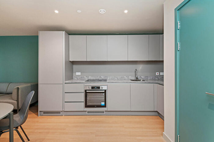 2 Bedroom Apartment To Rent In Soho Yard, Sheffield, S3