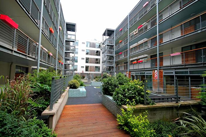 3 Bedroom Flat To Rent In Orsman Road, Haggerston, N1