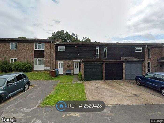 3 Bedroom Terraced House To Rent In Nutley, Bracknell, RG12
