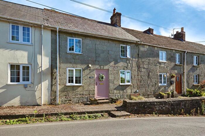 2 Bedroom Terraced House For Sale In Tout Hill, Shaftesbury, SP7
