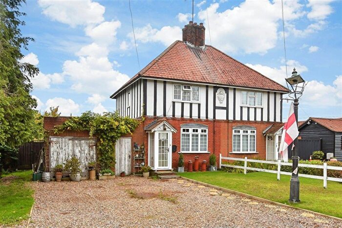 3 Bedroom Semi-Detached House For Sale In Holyfield, Waltham Abbey, Essex, EN9