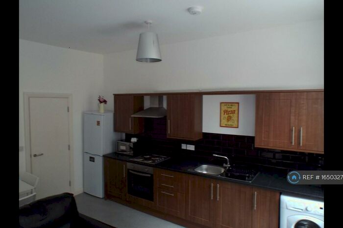 3 Bedroom Maisonette To Rent In Norfolk Street, Sunderland, SR1