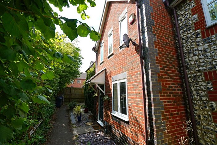 3 Bedroom Terraced House To Rent In Gilbert Road, Grays, RM16