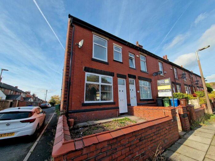 3 Bedroom Terraced House To Rent In Rectory Lane, Bury, BL9