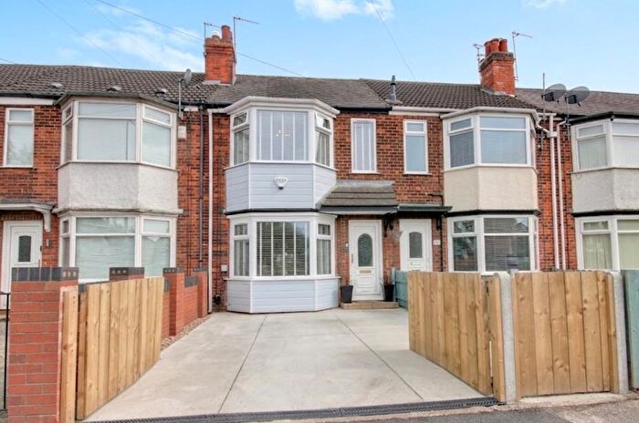 3 Bedroom Terraced House For Sale In National Avenue, Hull, HU5