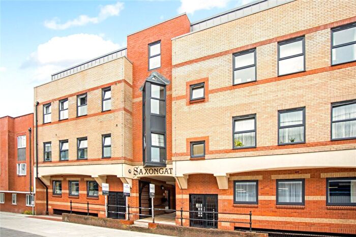 2 Bedroom Flat To Rent In Back Of The Walls, Southampton, Hampshire, SO14