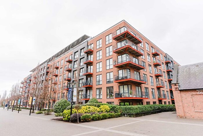 2 Bedroom Flat For Sale In No Street, Woolwich, SE18