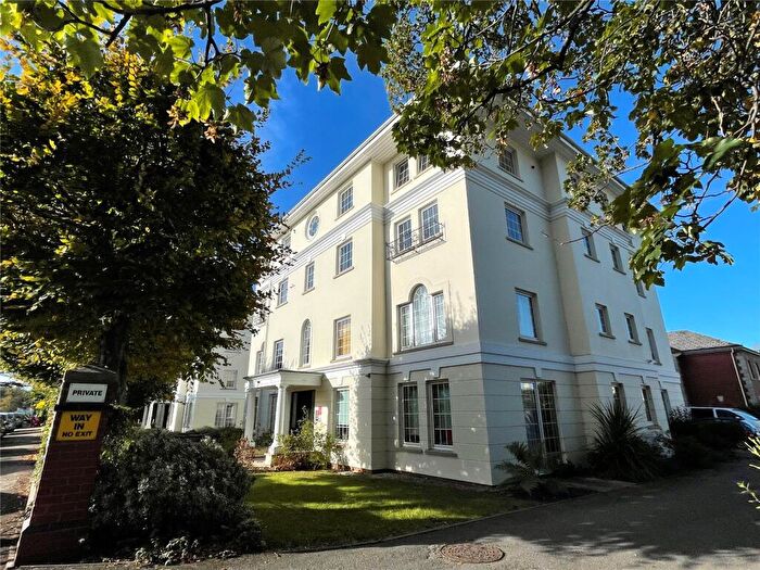 2 Bedroom Apartment For Sale In Pegasus Court, St. Stephens Road, Cheltenham, GL51