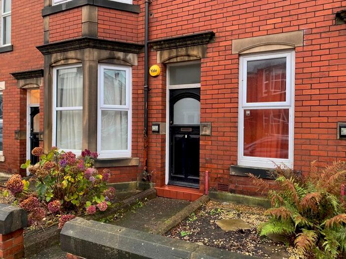 2 Bedroom Flat To Rent In Sackville Road, Newcastle Upon Tyne, NE6