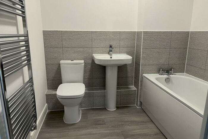 2 Bedroom Apartment To Rent In Waxwing House, Greenfinch Road, Whiteley, Fareham, PO15