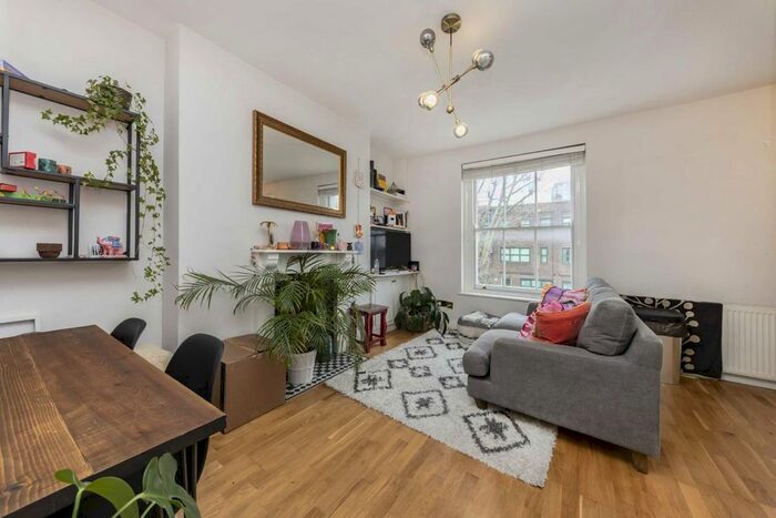 1 Bedroom Flat To Rent In Westbourne Park Villas, London, W2