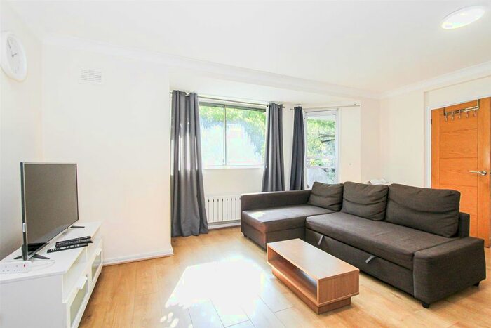 1 Bedroom Flat To Rent In Cromwell Road, London SW5