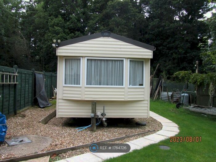 2 Bedroom Mobile/park Home To Rent In Cranborne, Wimborne. Dorset, BH21
