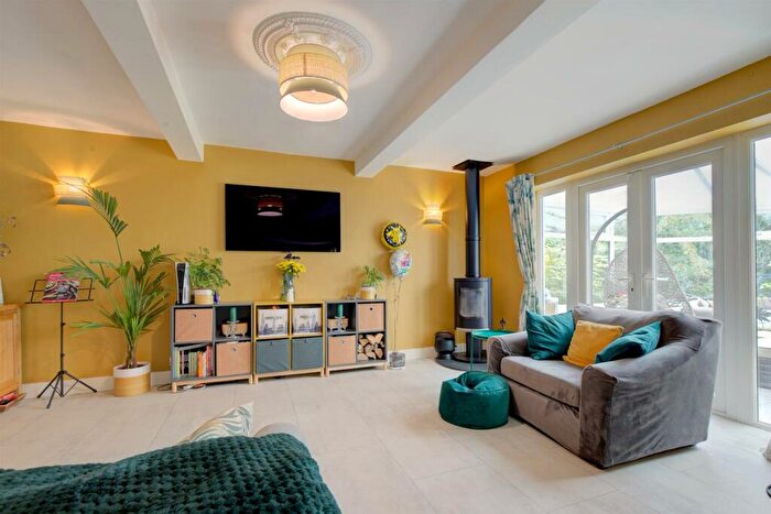 5 Bedroom Detached House For Sale In Glebelands Road, Sale, M33