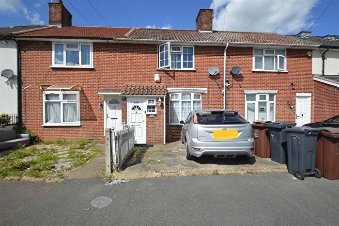 3 Bedroom Terraced House For Sale In St Georges Road, Dagenham, RM9