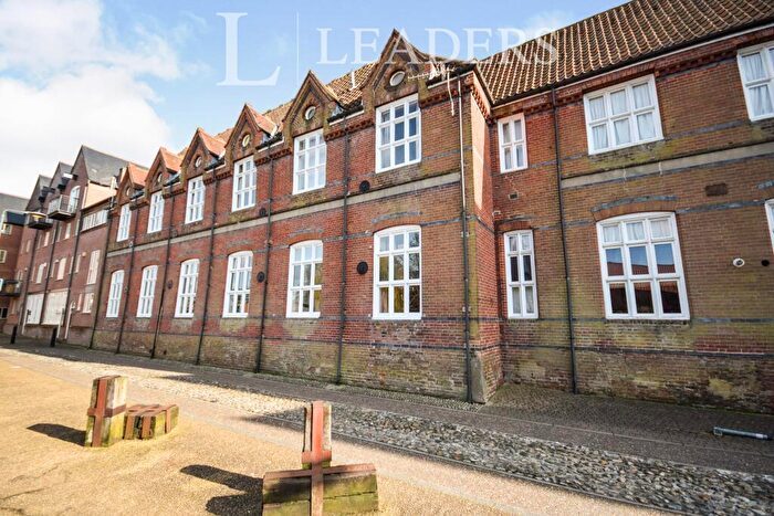 3 Bedroom House To Rent In Pigg Lane, Norwich, NR3