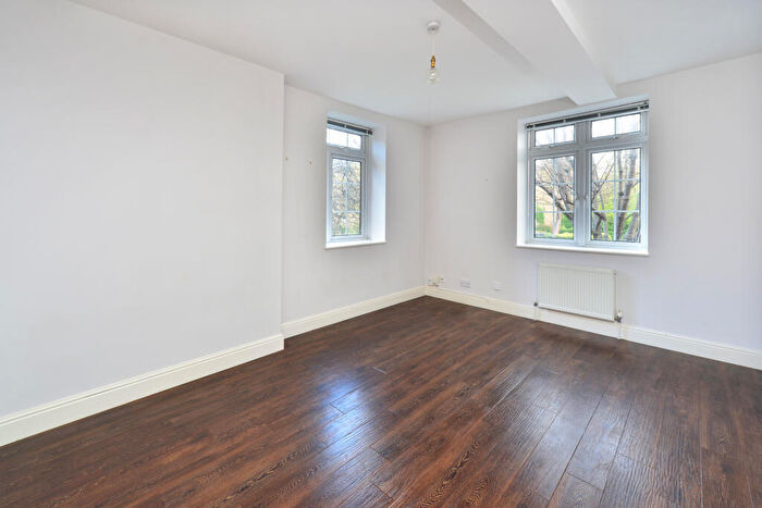1 Bedroom Apartment To Rent In Sable Street, London, N1