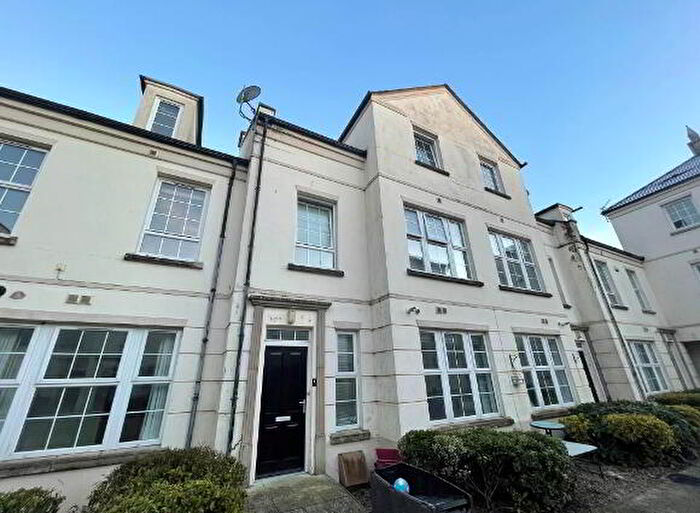 3 Bedroom TownHouse For Sale In The Demesne, Belfast, BT8