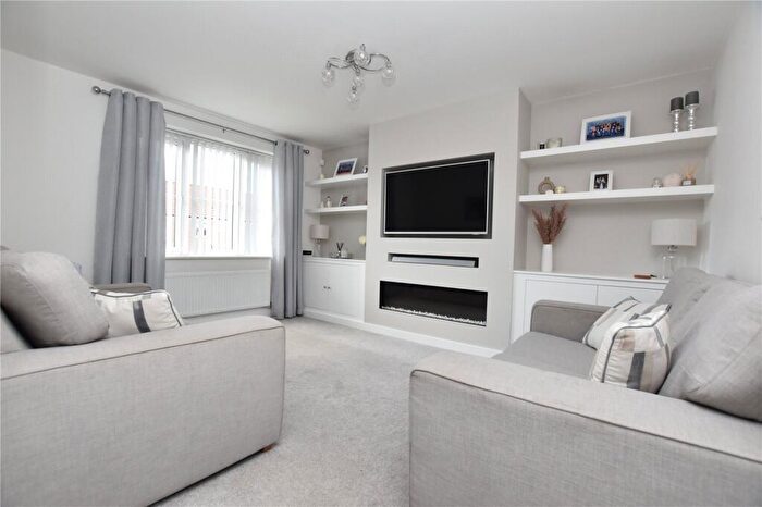4 Bedroom Detached House For Sale In Piccolo Row, Churwell, Morley, Leeds, LS27