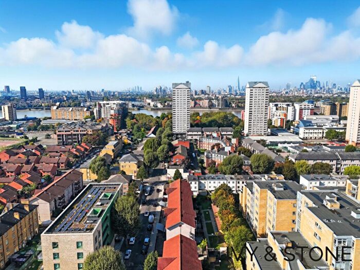 3 Bedroom Terraced House For Sale In Mellish Street, London, Greater London, E14