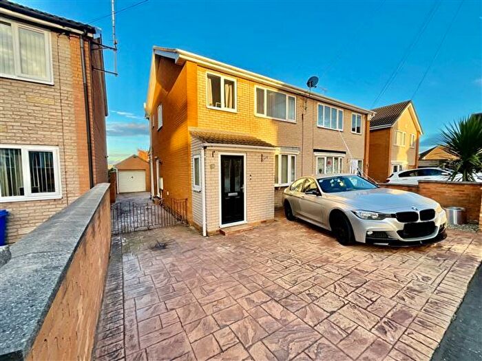 3 Bedroom Semi Detached House For Sale In David Close, Sheffield, S13