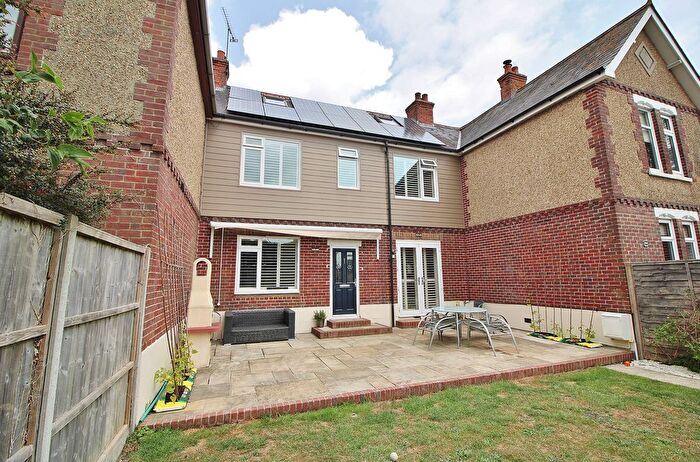 3 Bedroom Terraced House For Sale In South Lane, Clanfield, PO8